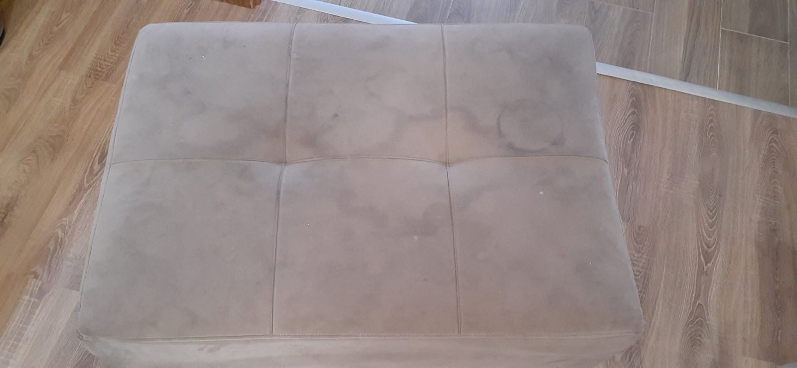 Prljav tabure pre dubinskog čišćenja